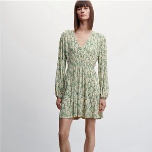 TEXTURED FLORAL-PATTERN DRESS